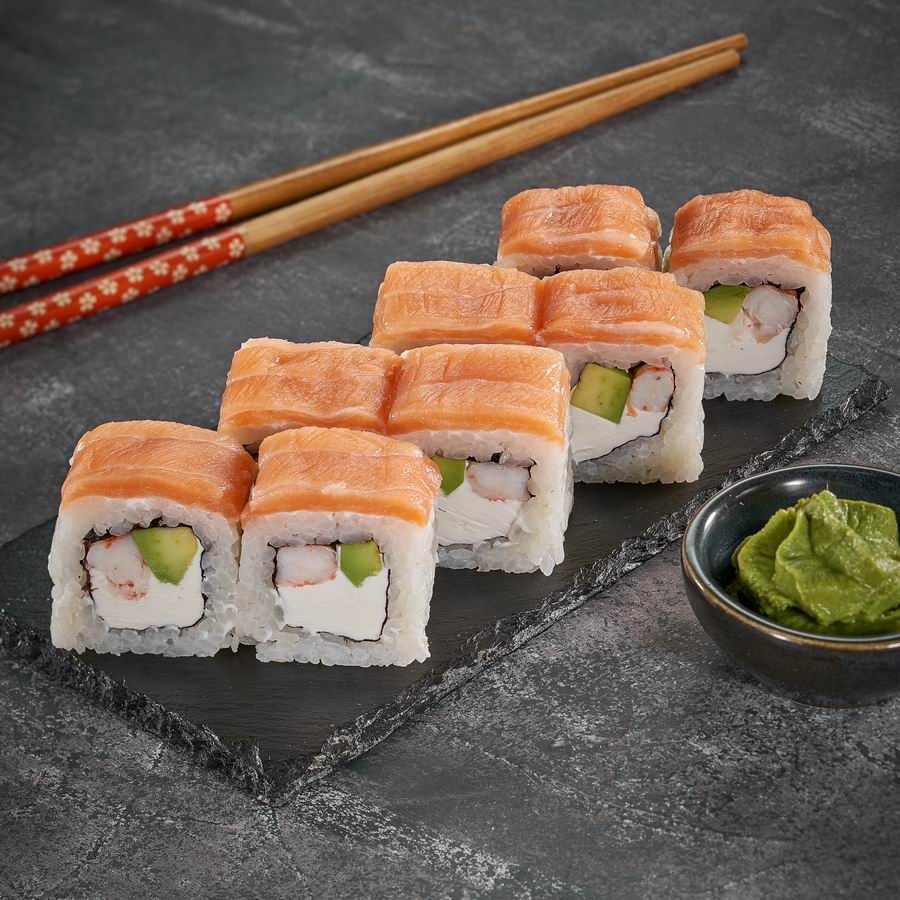Rolling roll суши